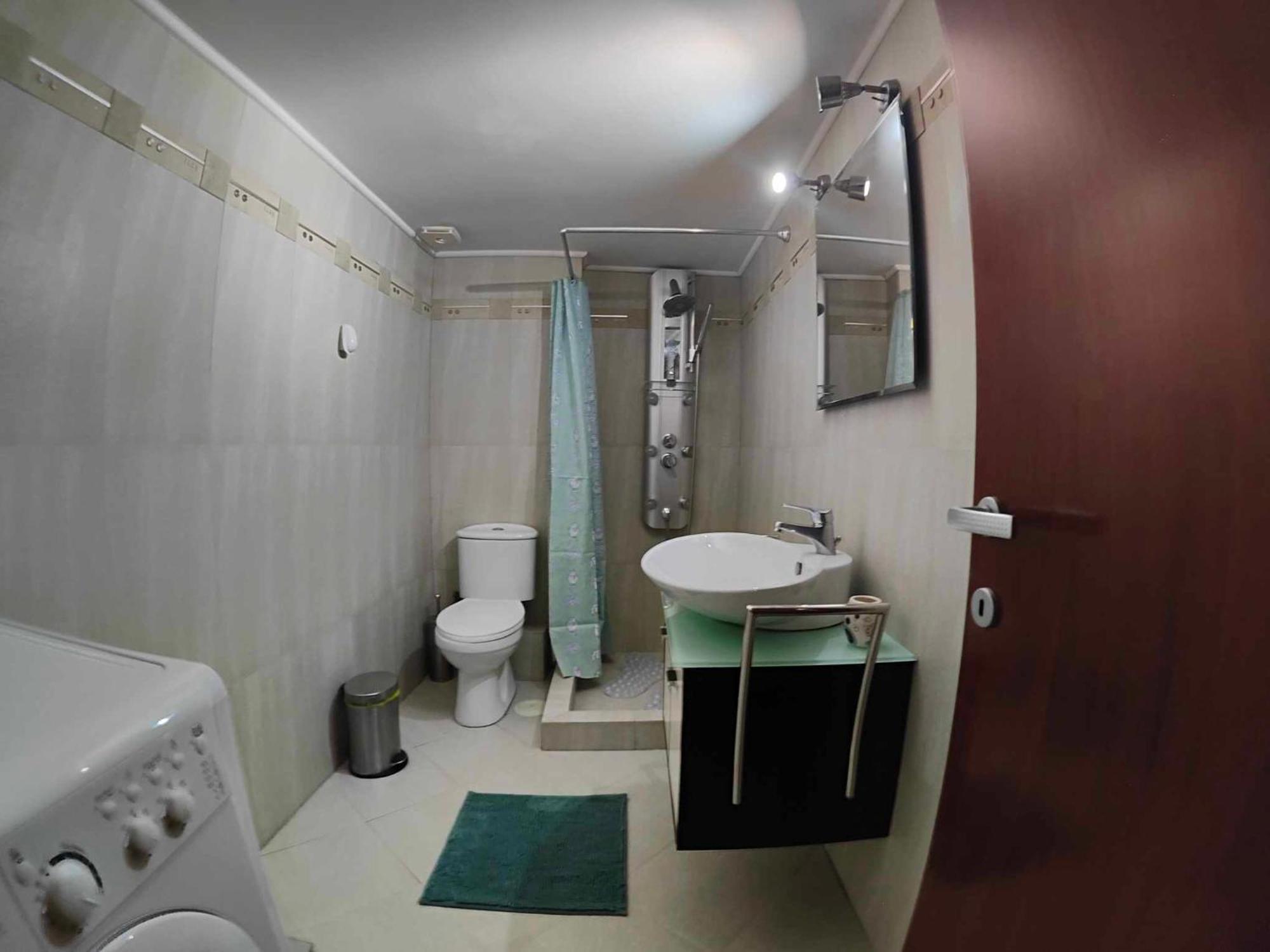 Lou Place ,near Athens Airport Apartment