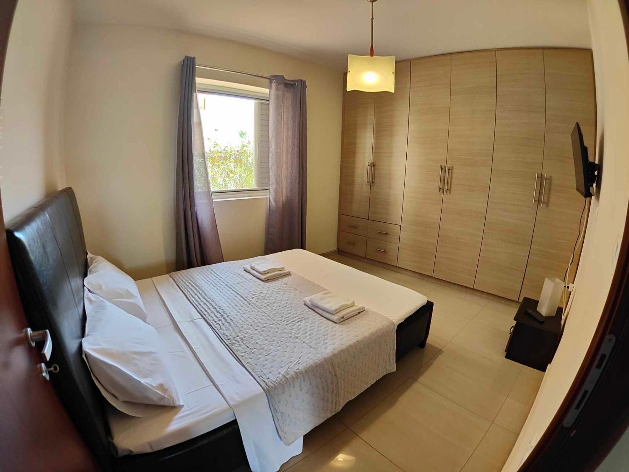Apartment Lou Place ,near Athens Airport